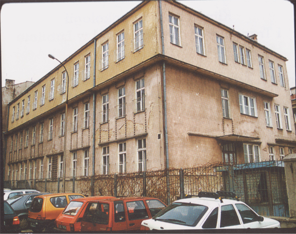 Budynek Kliniki Hematoonkologii i Transplantacji Szpiku UM w Lublinie przed remontem